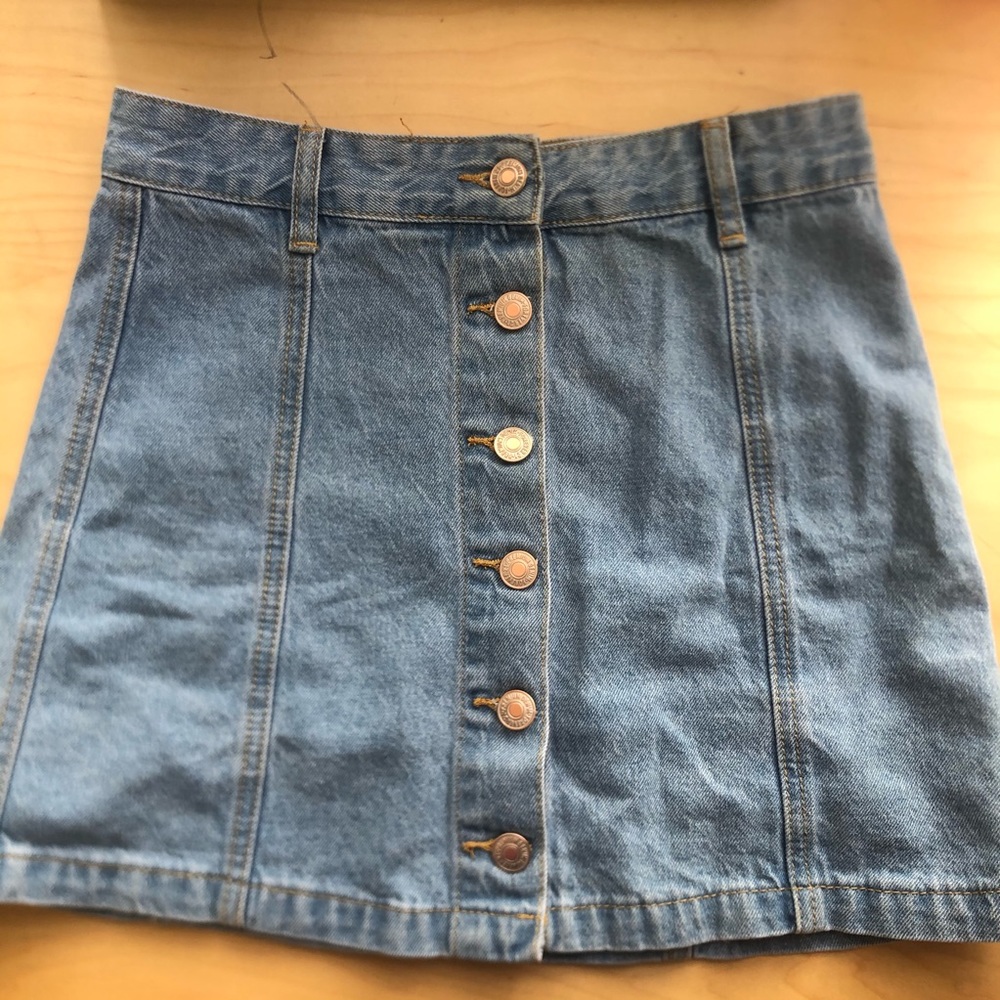 Forever 21 button denim skirt